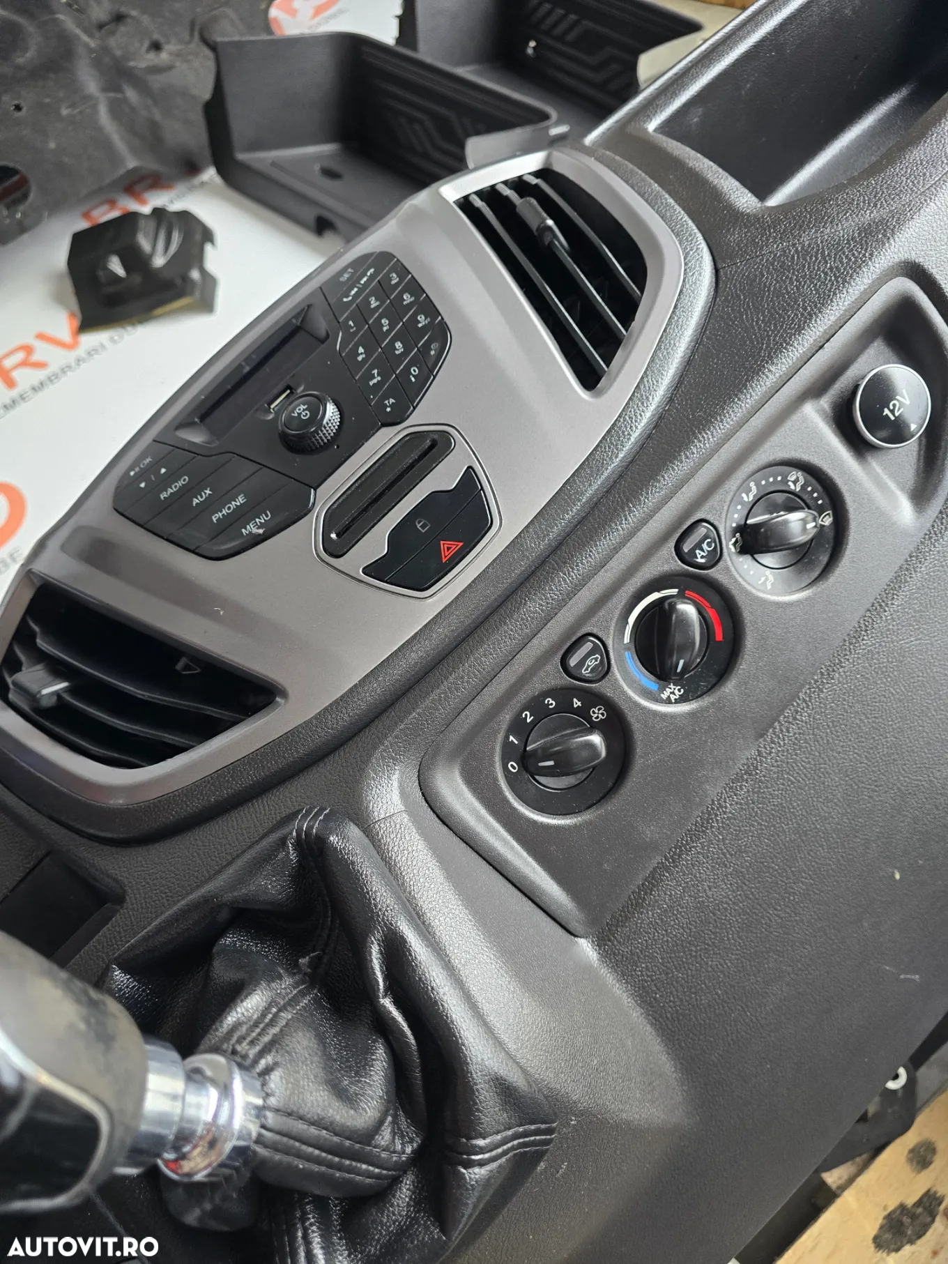 Kit schimbare volan de pe partea stanga pentru Ford Transit / Tractiune Spate 2,0 motorizare / CU AC Tractiune spate Euro 6 - 8