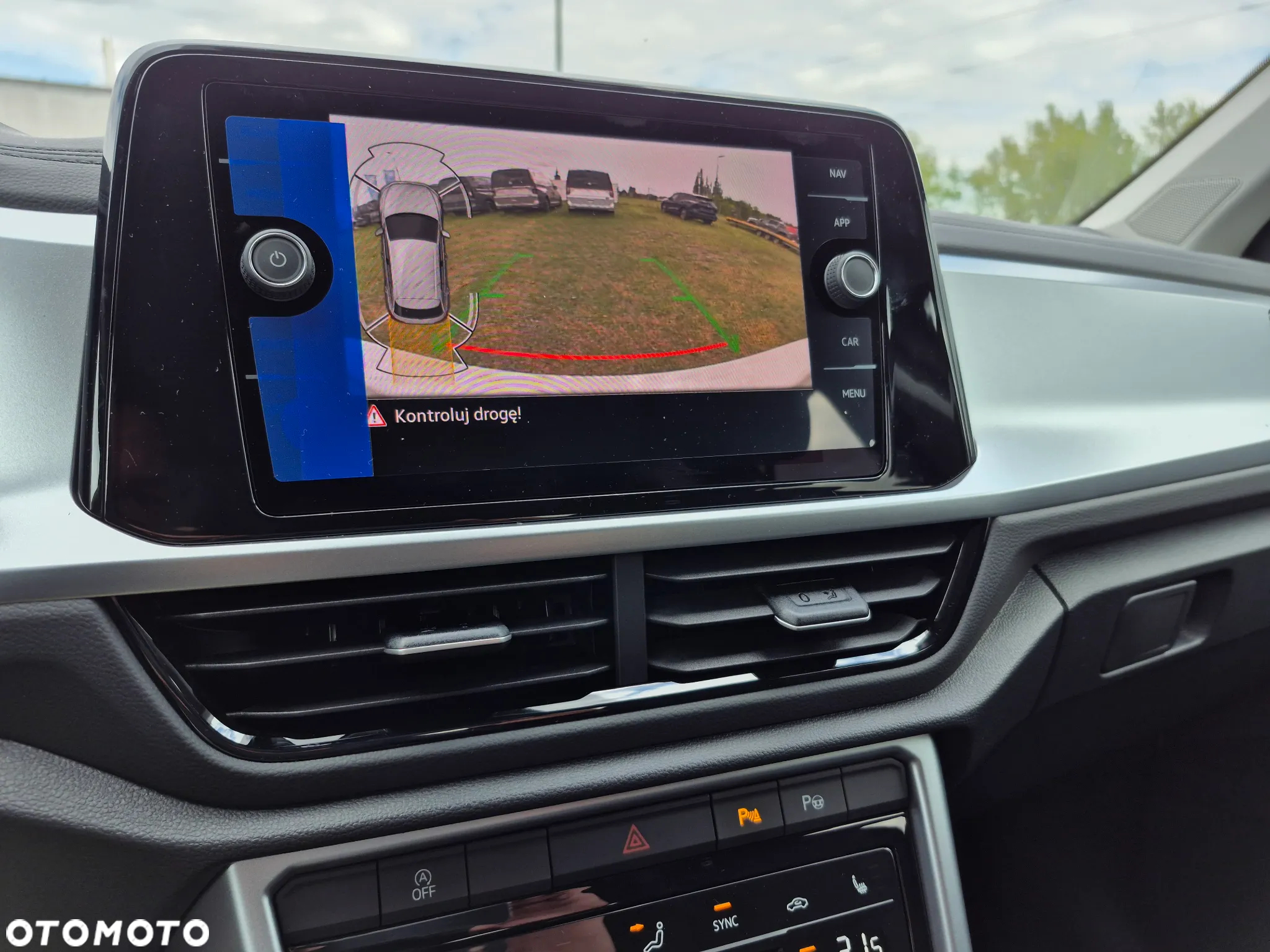 Volkswagen T-Roc 1.5 TSI Life DSG - 16