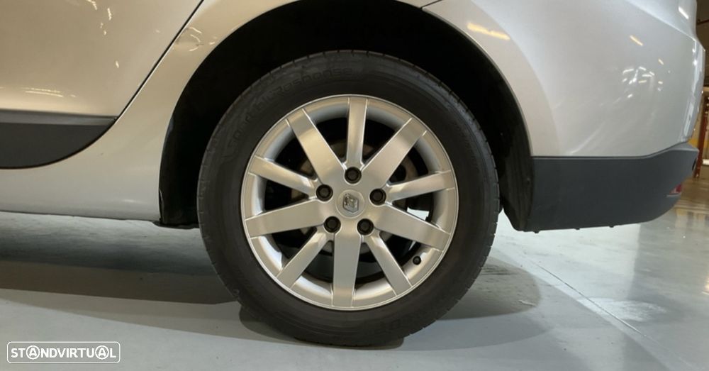 Renault Mégane Sport Tourer 1.5 dCi Dynamique S CO2 Champion - 11