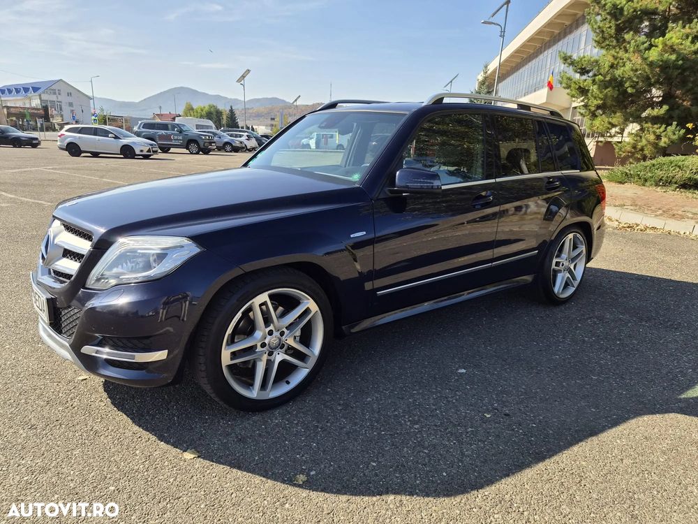 Mercedes-Benz GLK - 12