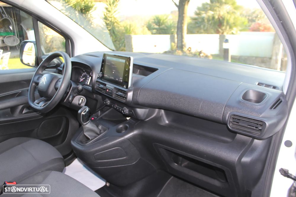 Citroën BERLINGO 1.5 DCI - 3 LUG. - A/C - IVA DEDUTIVEL - 23
