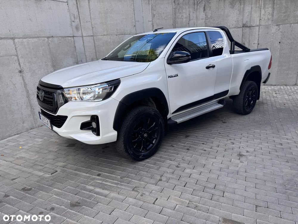 Toyota Hilux - 21