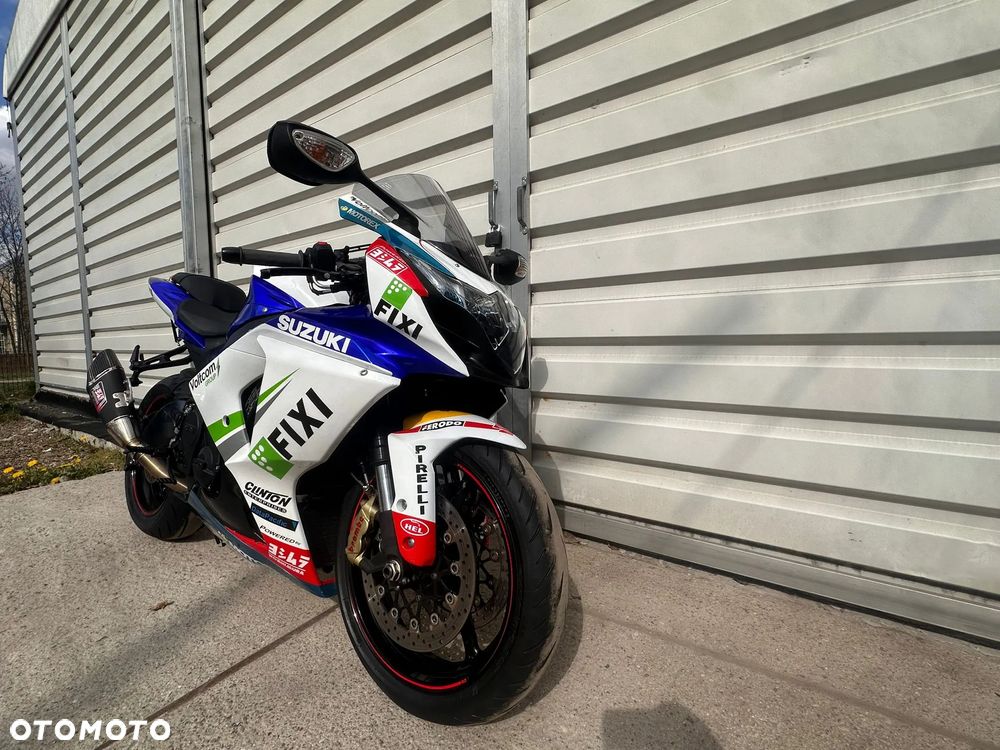 Suzuki GSX-R - 2