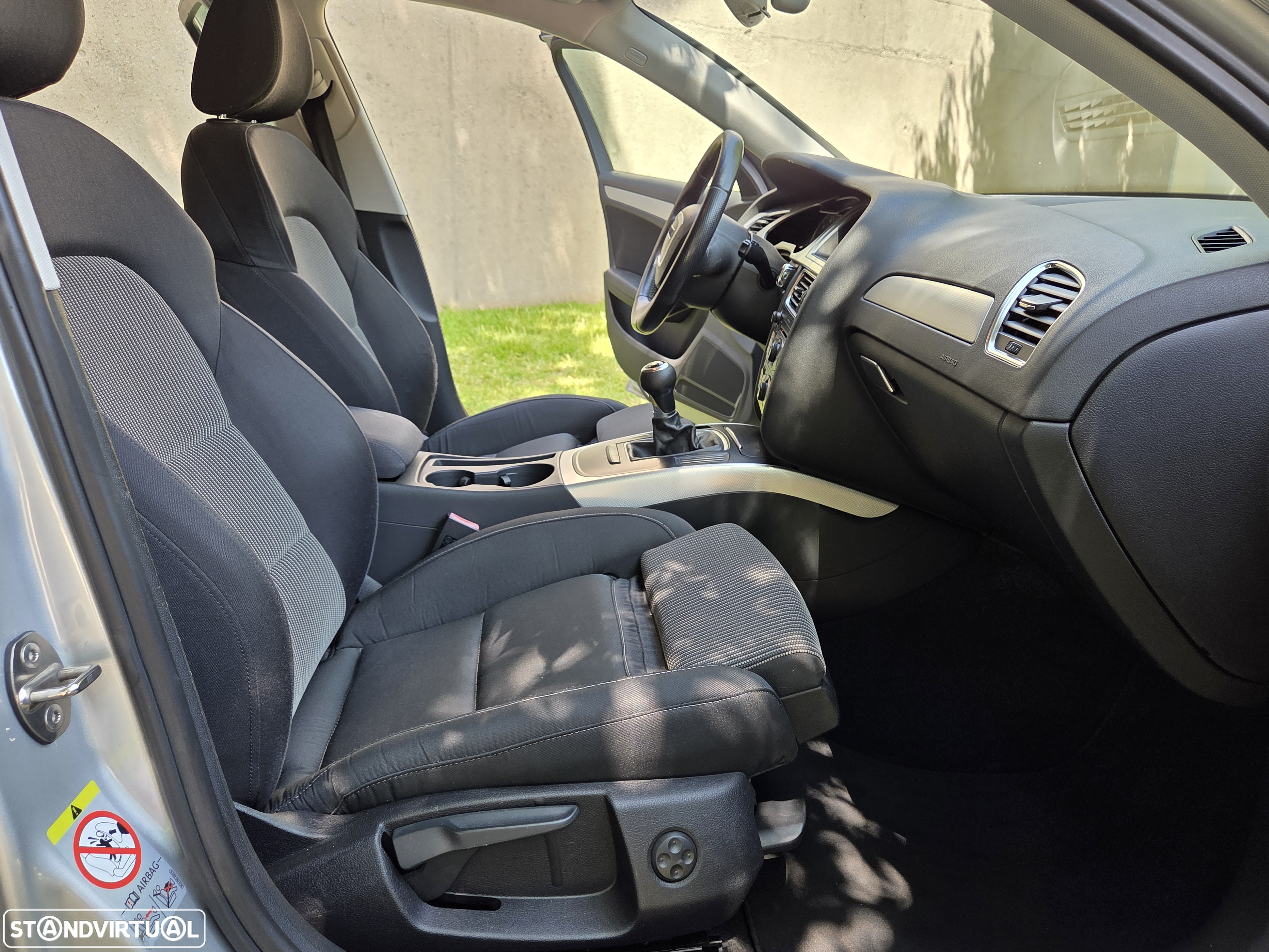 Audi A4 Avant 2.0 TDI Business Line Plus - 11
