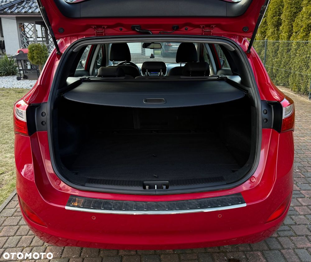 Hyundai i30 1.6 Comfort - 9