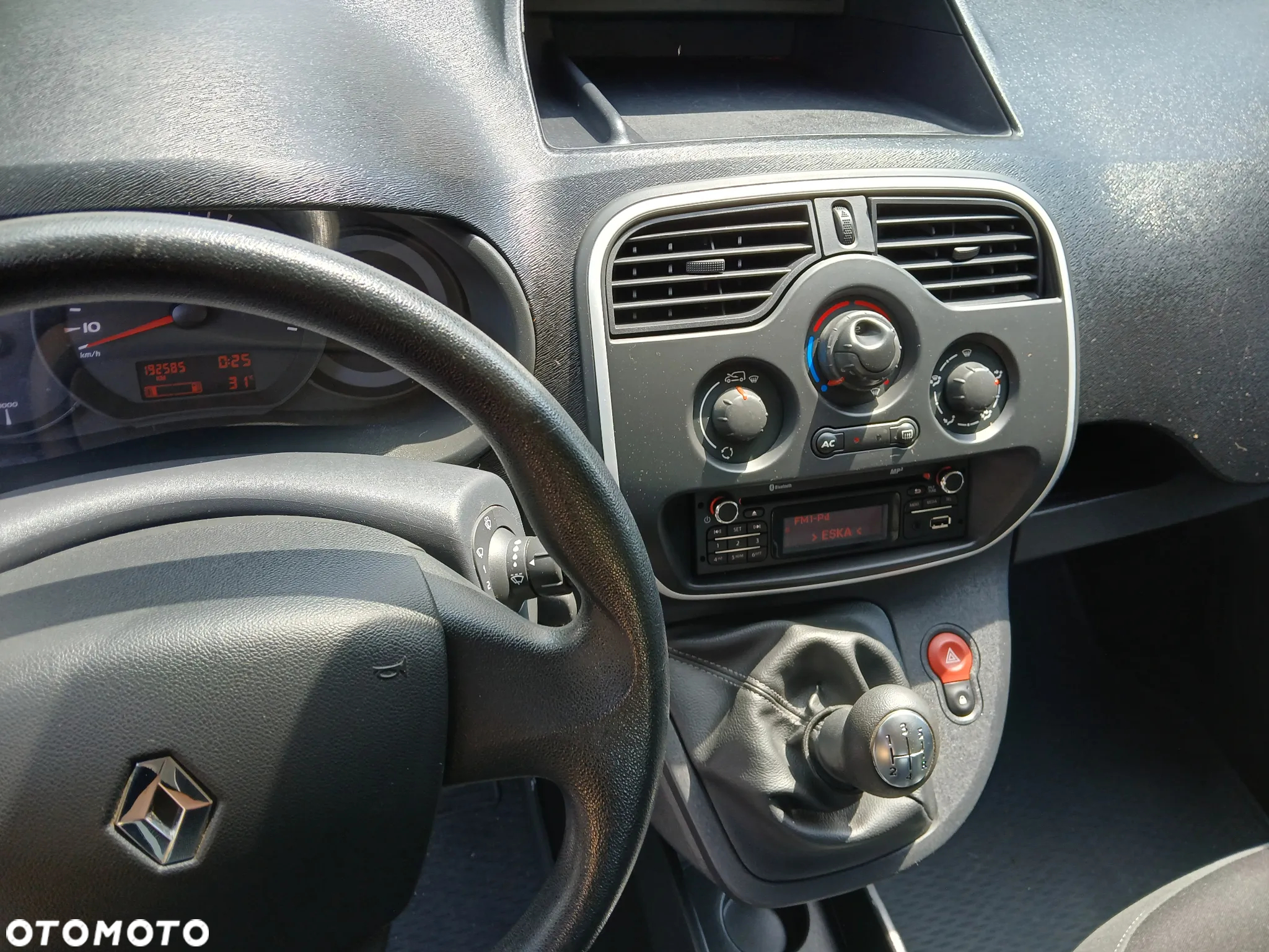 Renault Kangoo 1.6 16V 105 Authentique - 24