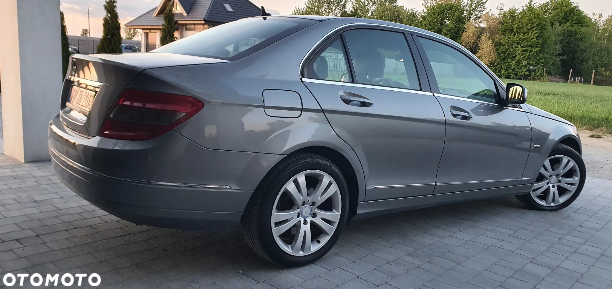 Mercedes-Benz Klasa C - 22