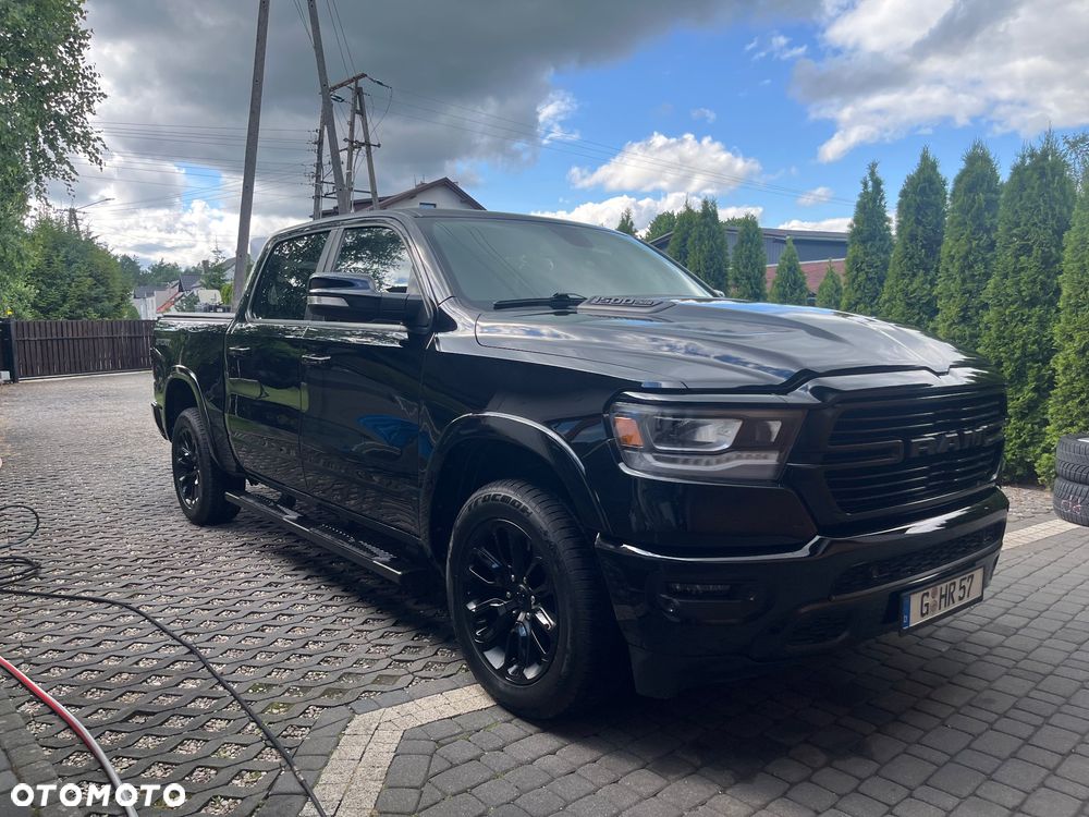 Dodge RAM - 1