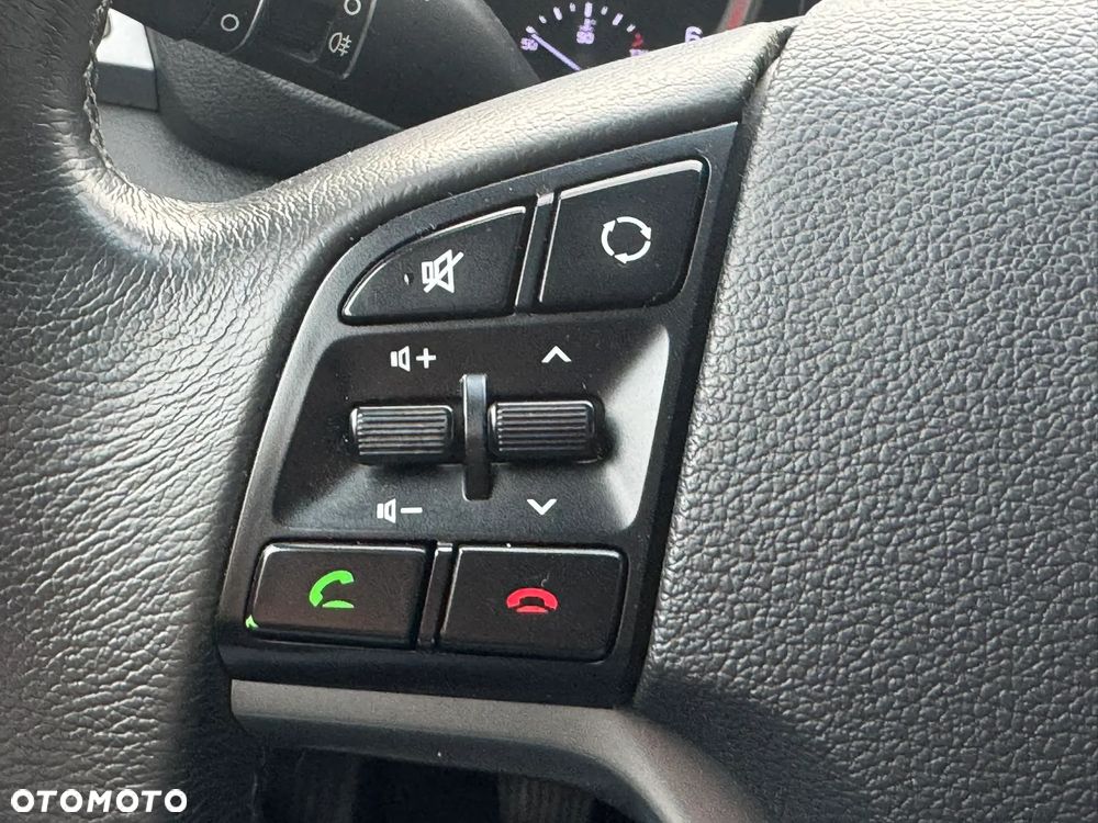 Hyundai Tucson blue 1.7 CRDi 2WD Advantage - 35