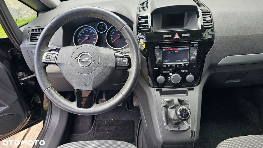 Opel Zafira 1.8 Active - 17