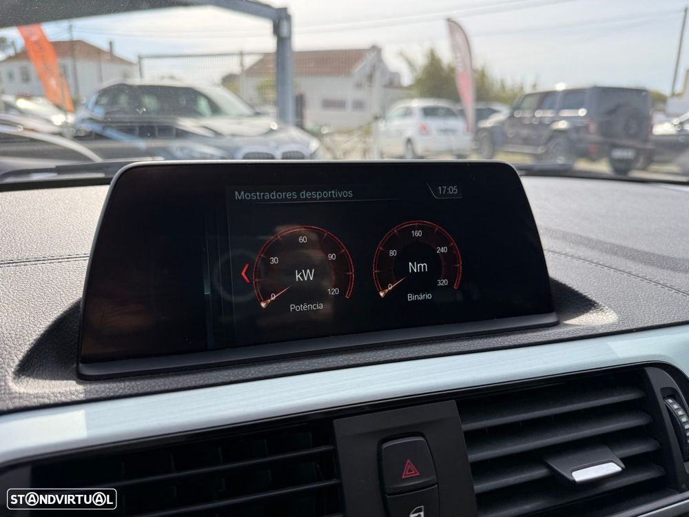 BMW 116 d Advantage Auto - 40