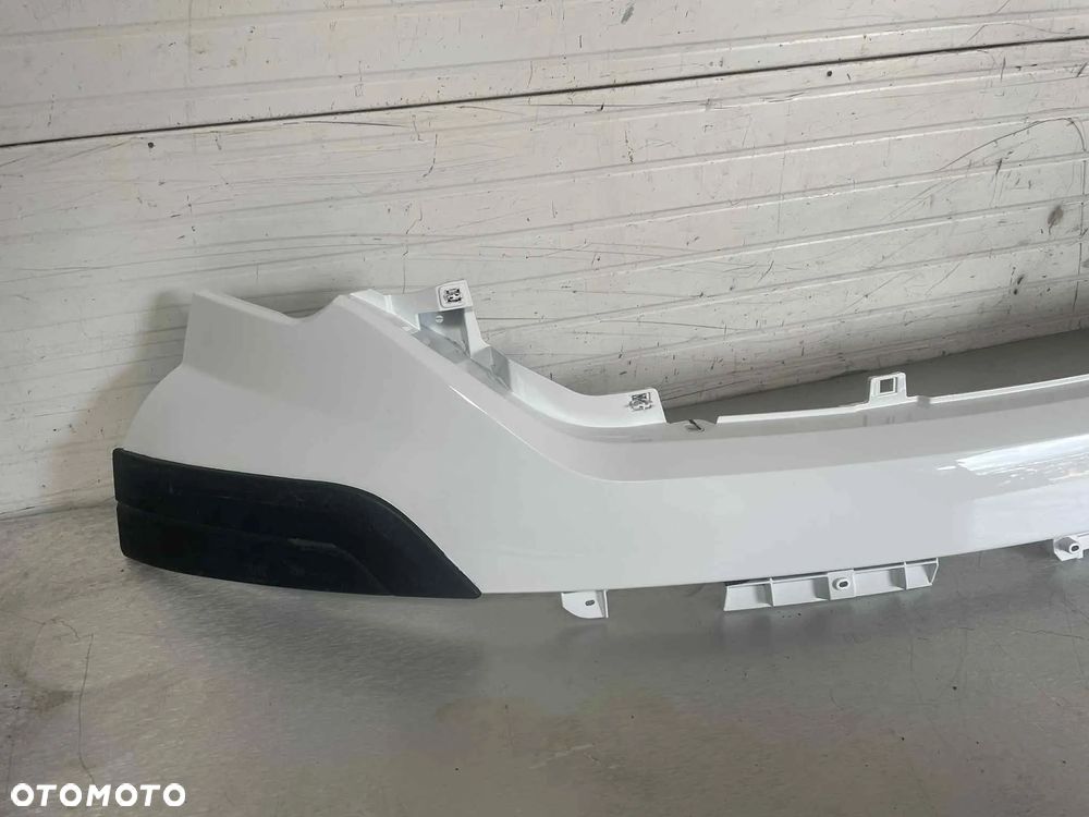 Iveco Daily 2014- Listwa Pod Grill - 1