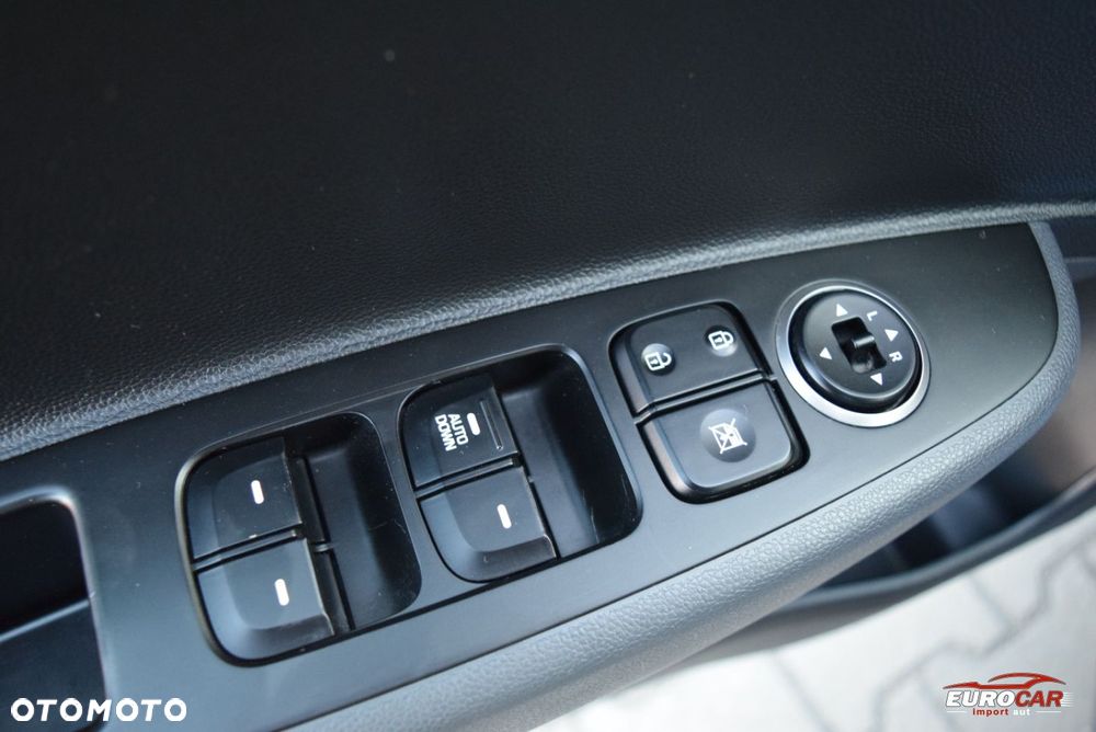 Hyundai i10 1.2 YES!+ - 25