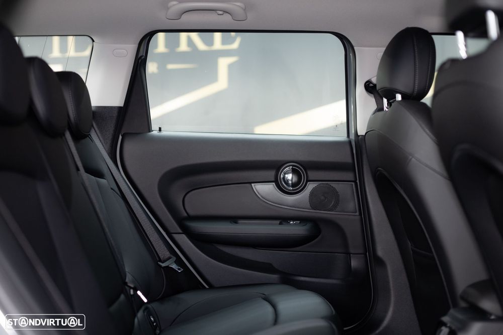MINI Clubman One D Sport Edition Auto - 14