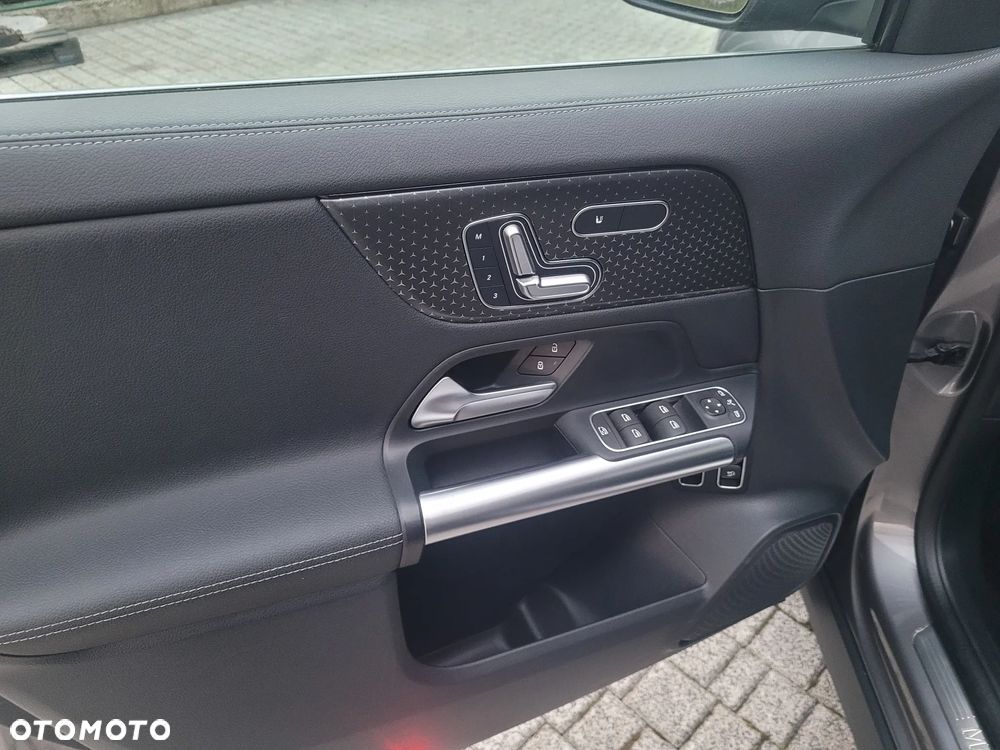 Mercedes-Benz GLA 250e Edition 1 - 11