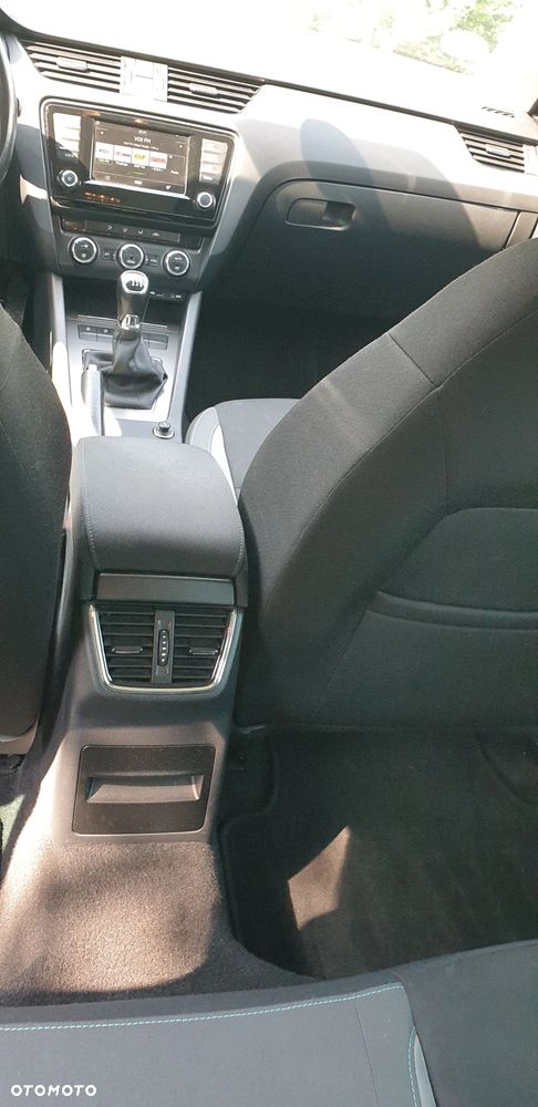 Skoda Octavia 2.0 TDI Ambition EU6 - 4