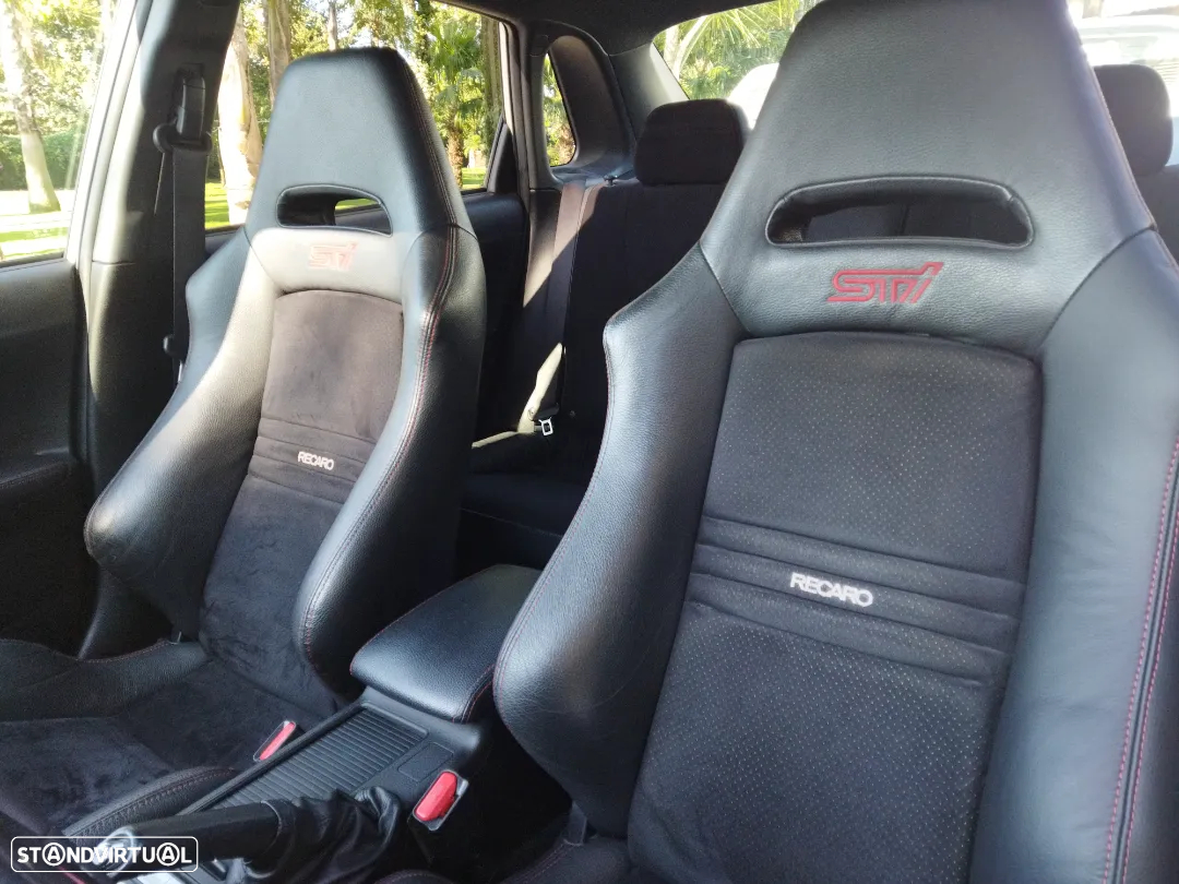 Subaru Impreza 2.5 WRX STi-S - 11