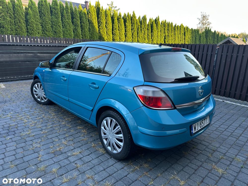 Opel Astra - 10