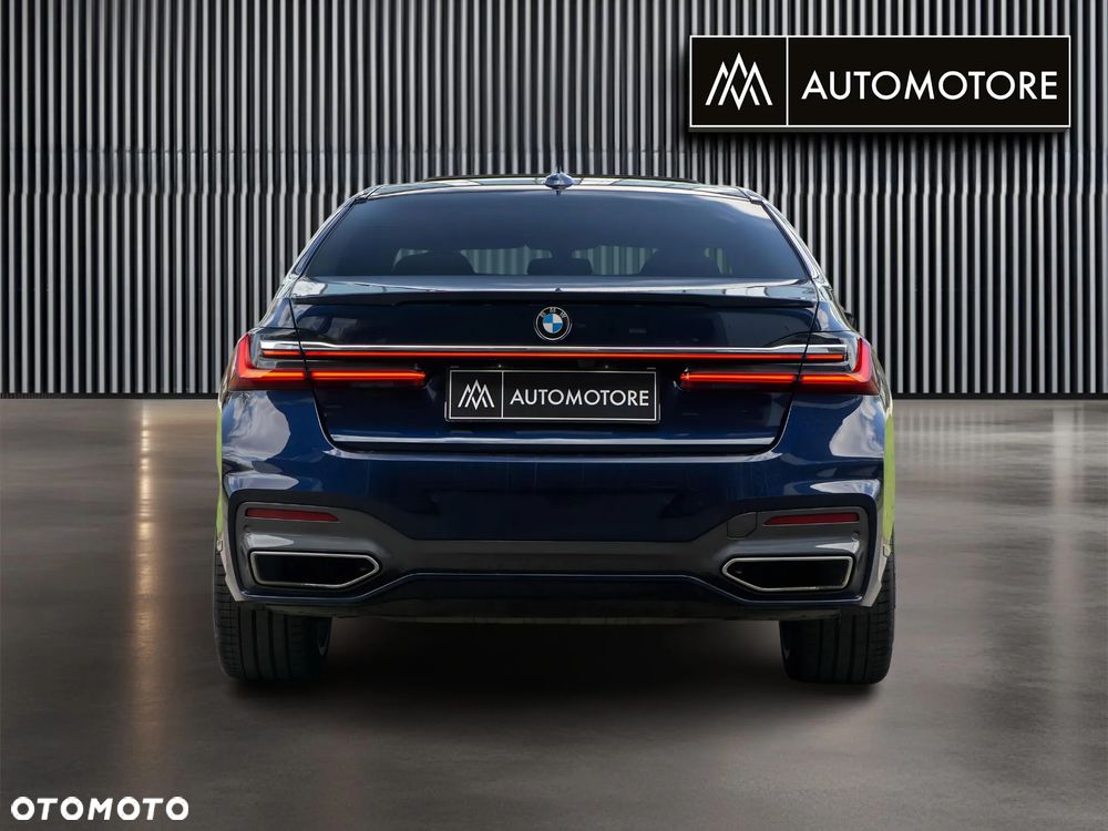 BMW Seria 7 750i xDrive - 8