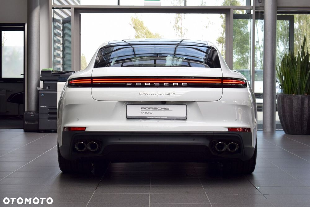 Porsche Panamera - 6