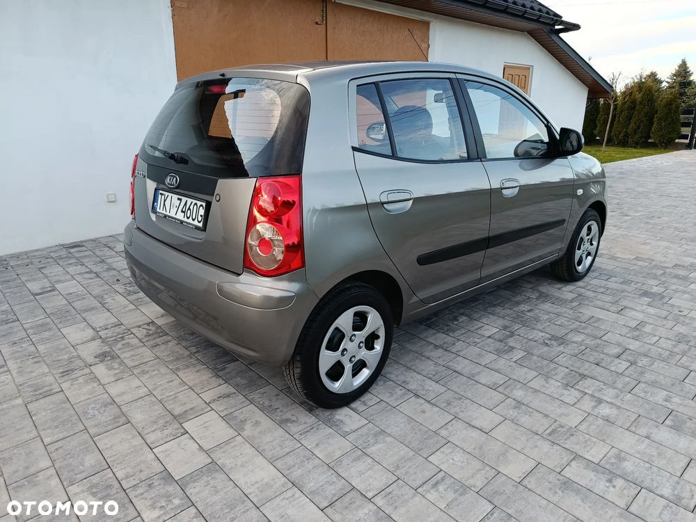 Kia Picanto - 4