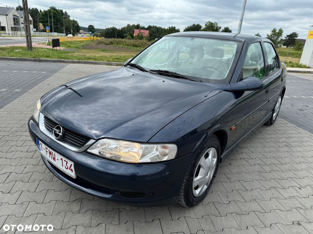 Opel Vectra - 9