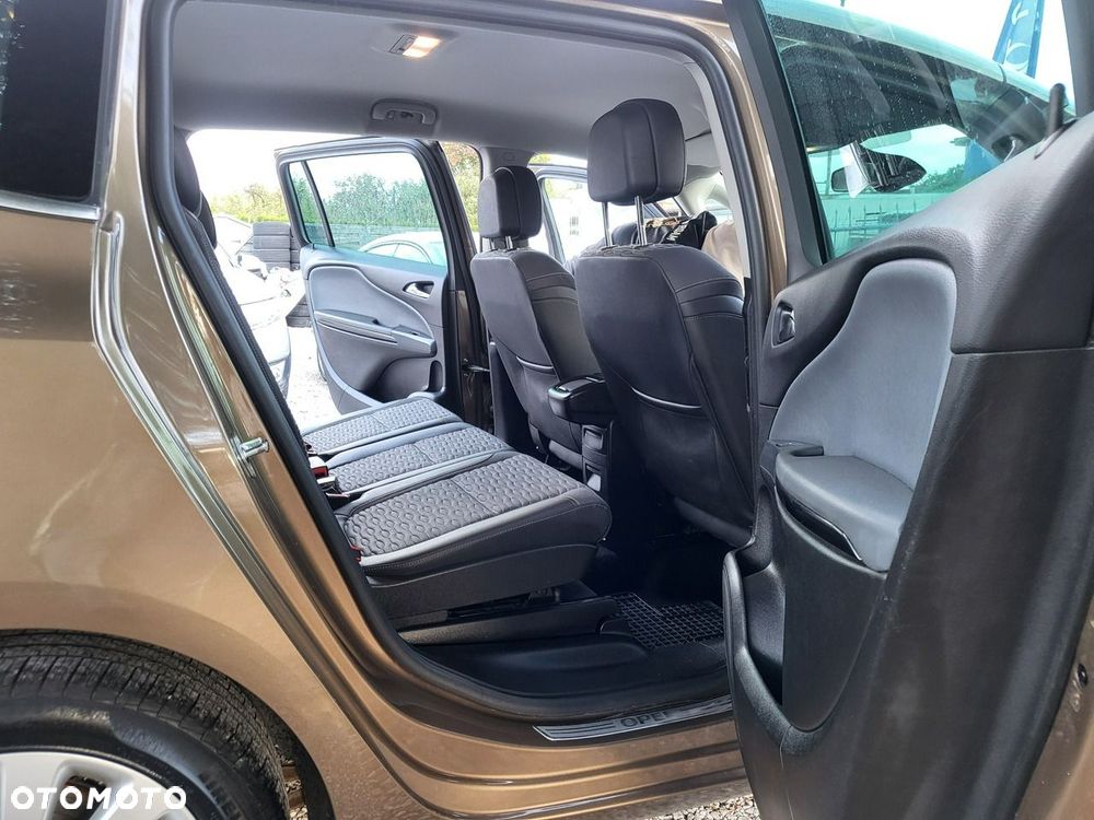 Opel Zafira 2014