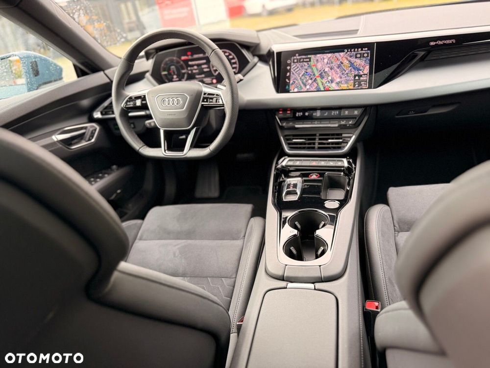 Audi e-tron GT - 16