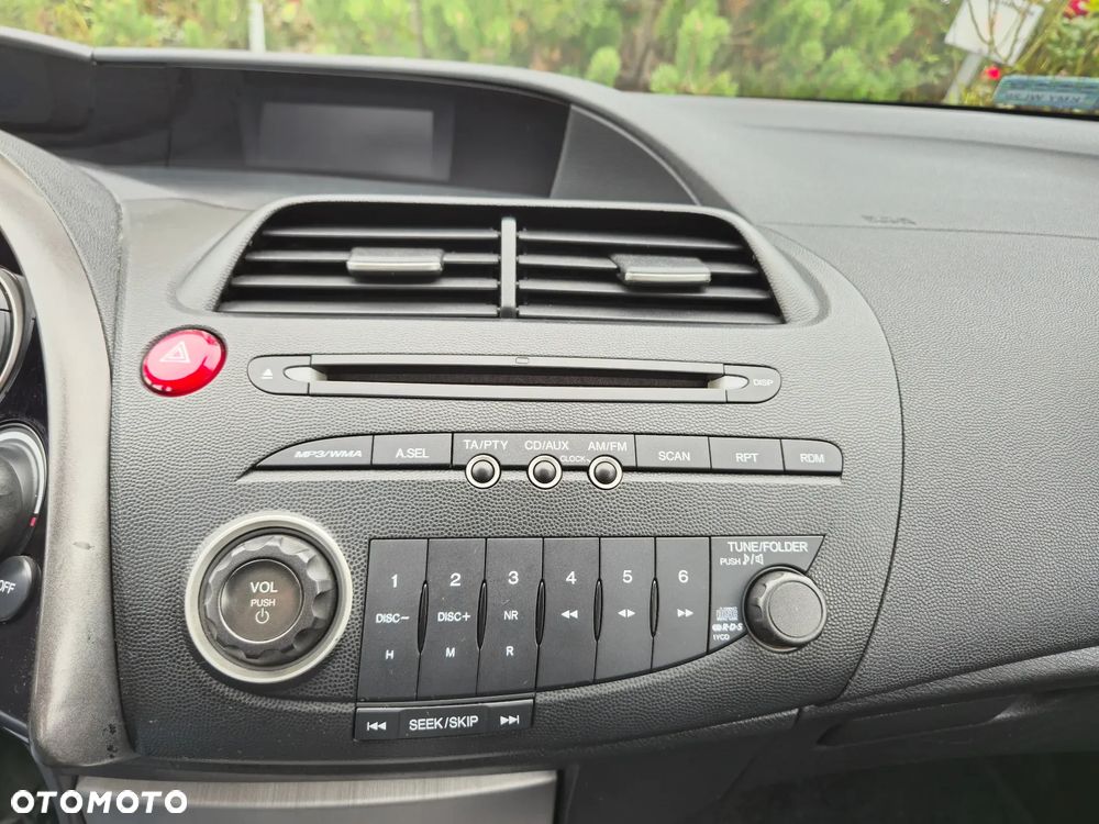 Honda Civic 1.8 Comfort - 16