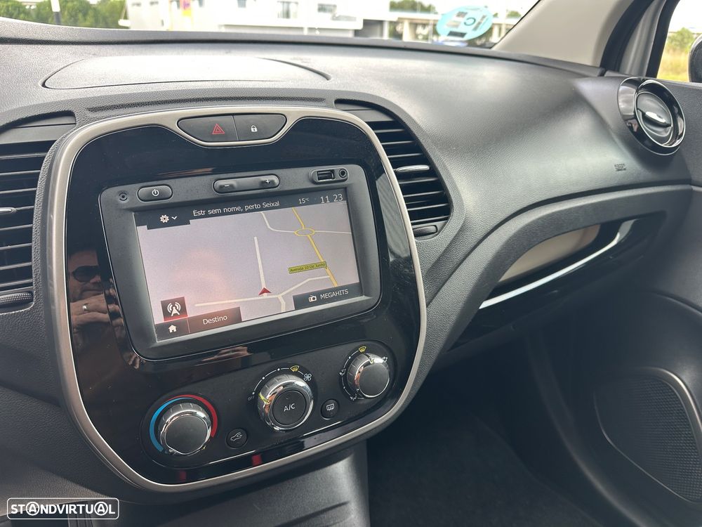 Renault Captur - 14