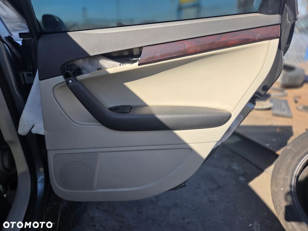 Klapa tył, Drzwi, Wnętrze Audi A3 8P Sportback | Kod lakieru LY7E - 20