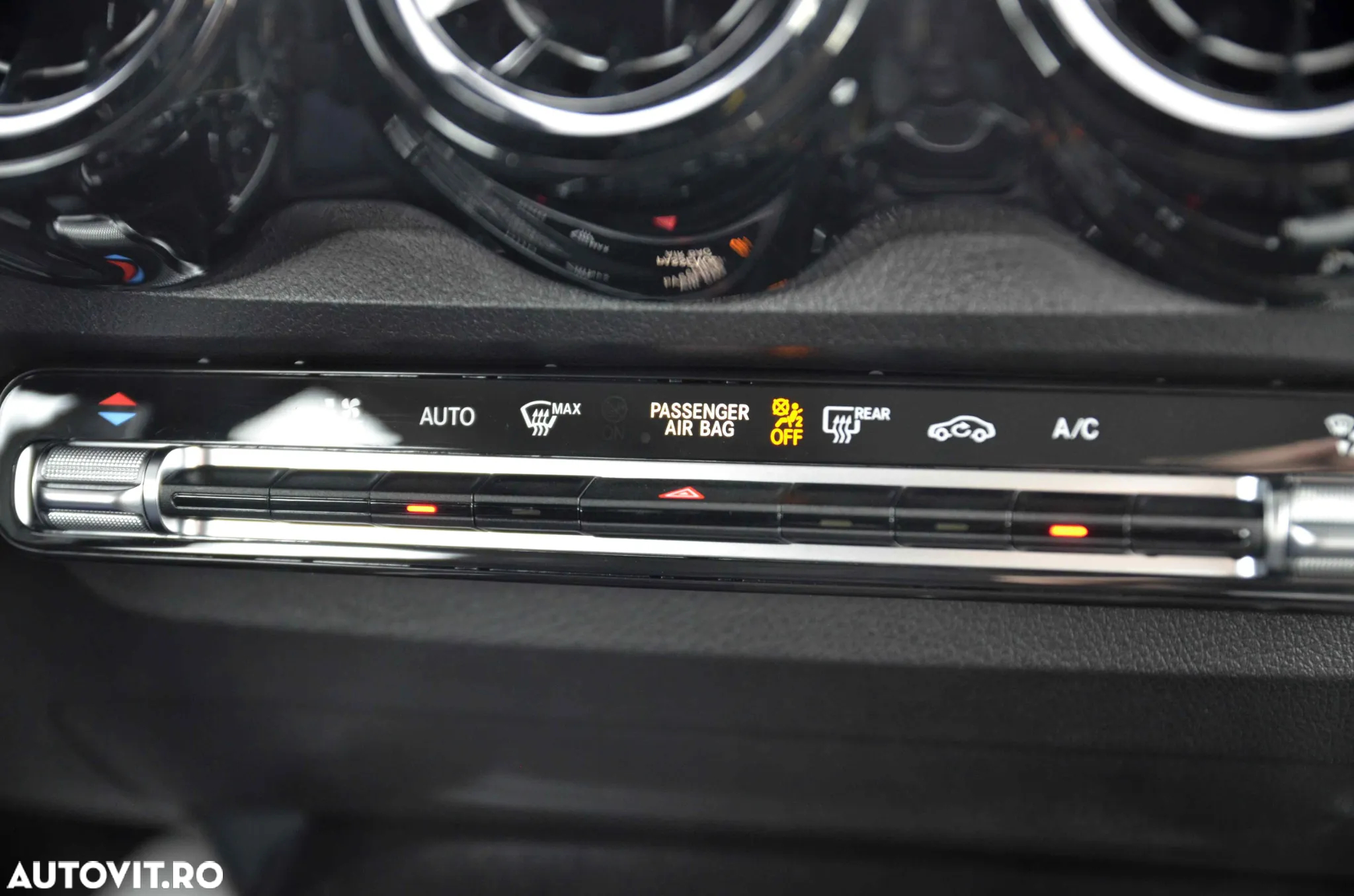 Mercedes-Benz GLB 180 d Aut. - 31