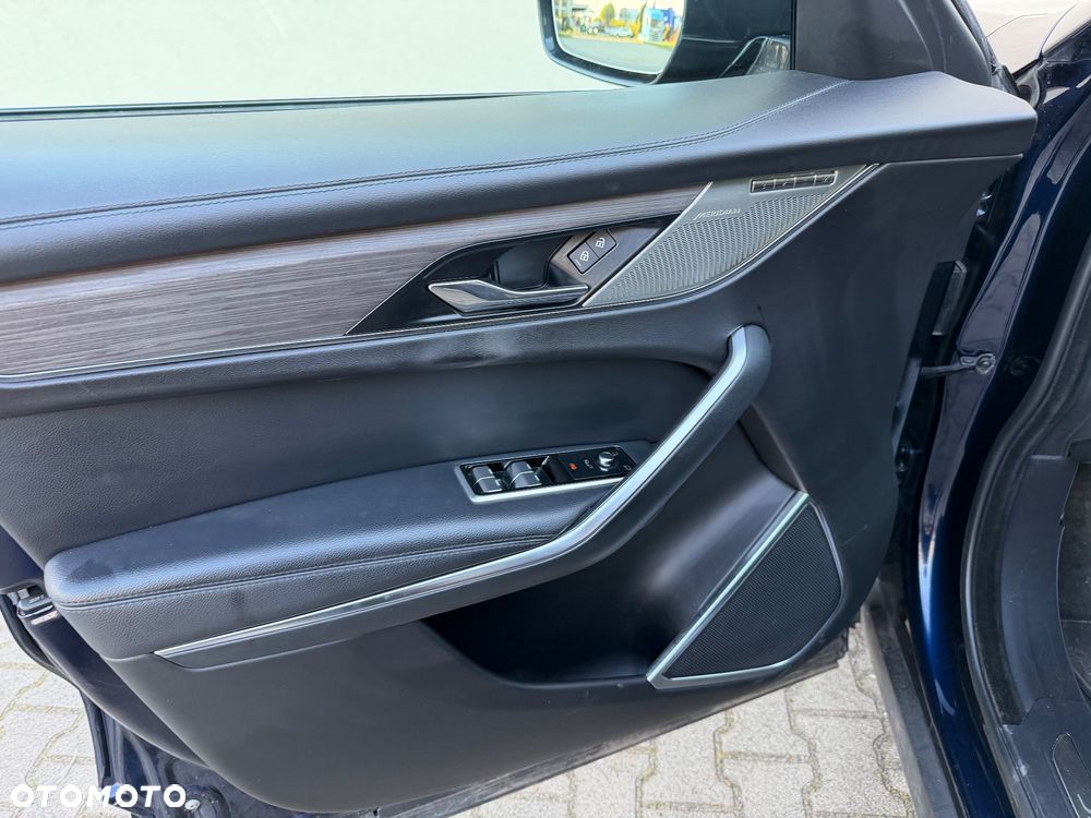 Jaguar F-Pace 2.0 D200 mHEV AWD SE - 24