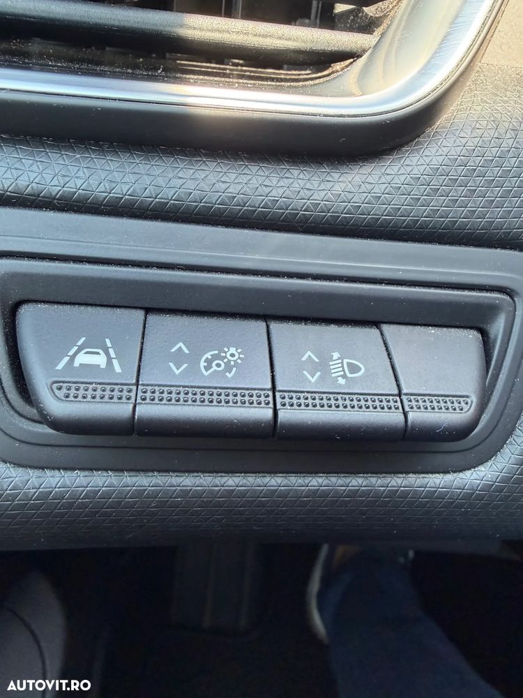 Renault Clio - 7