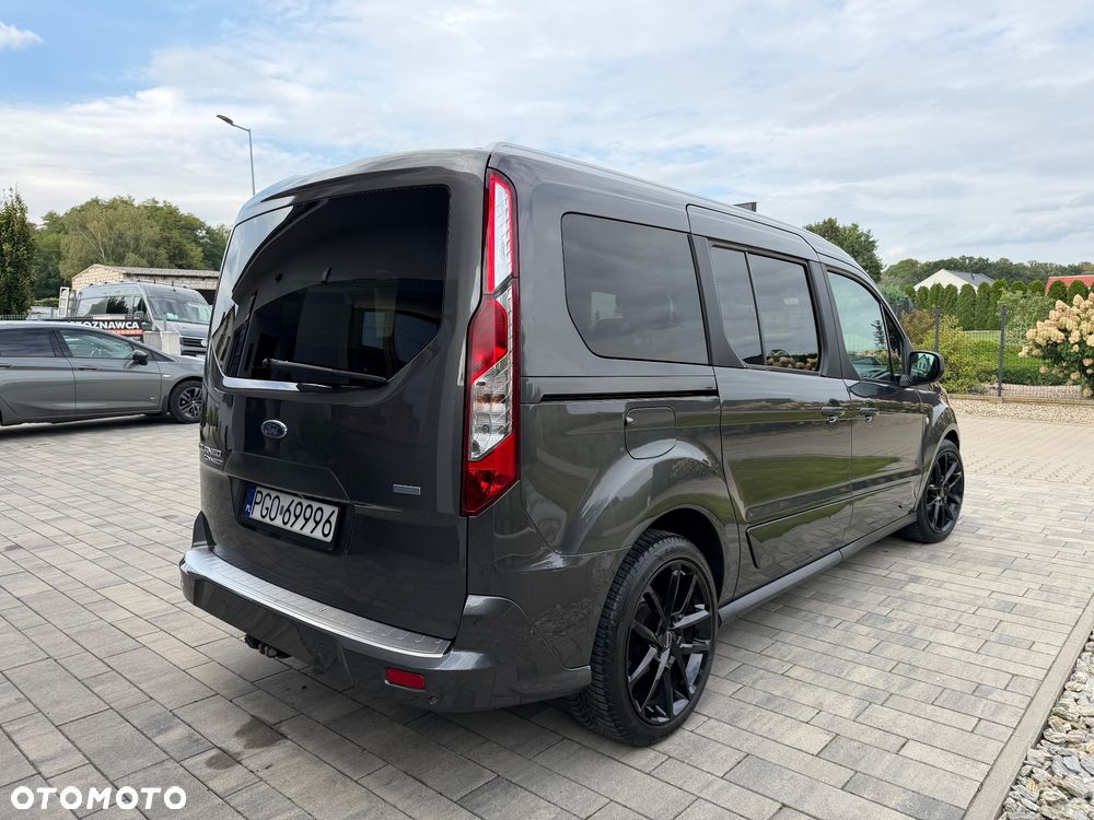 Ford Tourneo Connect Grand - 9