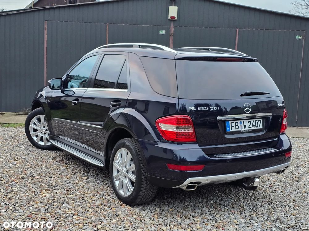 Mercedes-Benz ML 320 CDI 4Matic 7G-TRONIC Edition 10 - 5