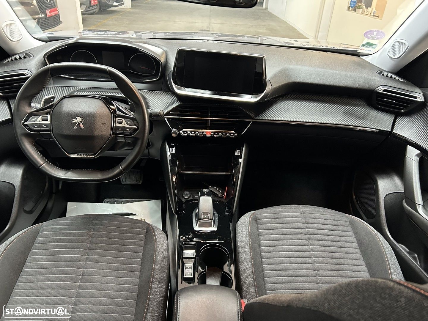 Peugeot 2008 1.2 PureTech Active EAT8 - 16