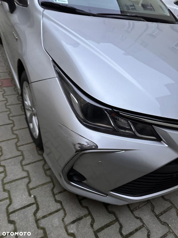 Toyota Corolla 1.8 Hybrid Comfort - 10