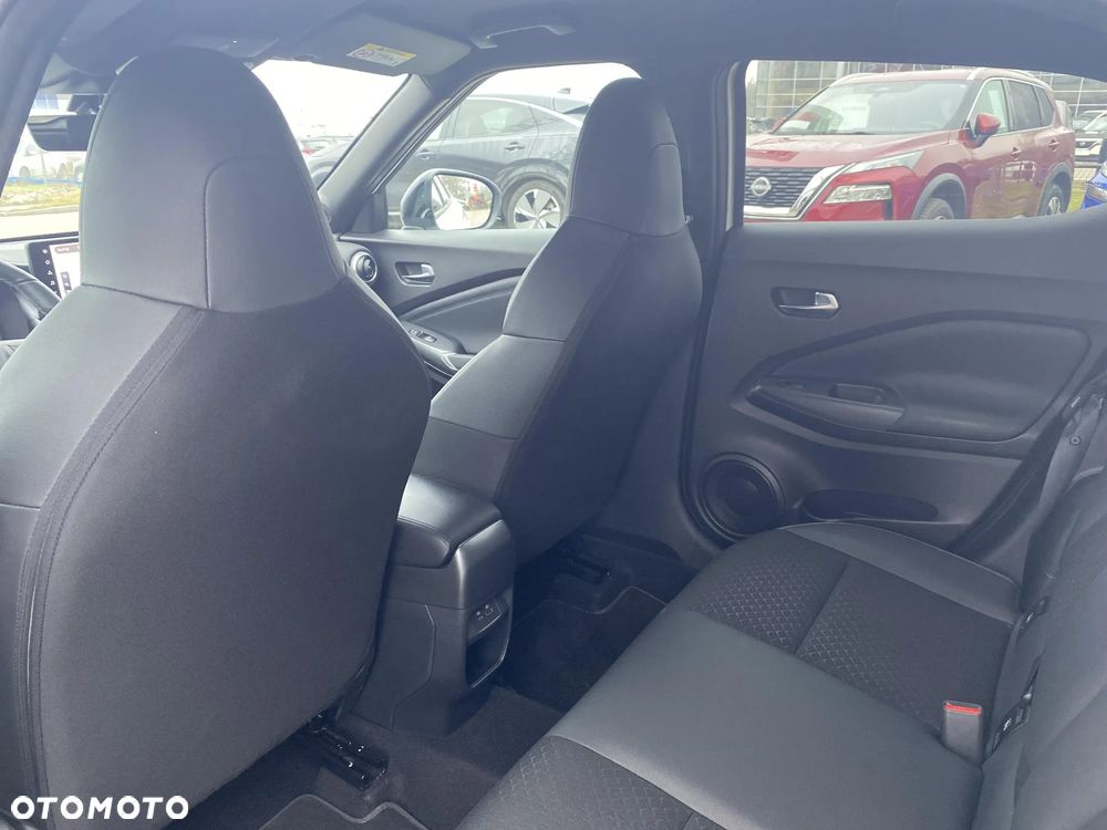 Nissan Juke 1.0 DIG-T N-Connecta DCT - 26