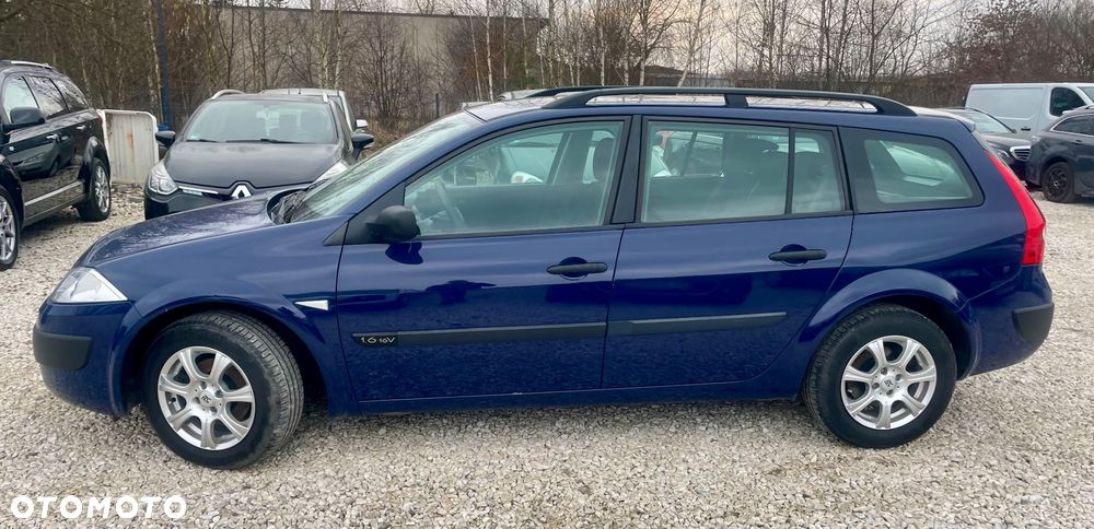 Renault Megane 1.6 RXE 16V - 9