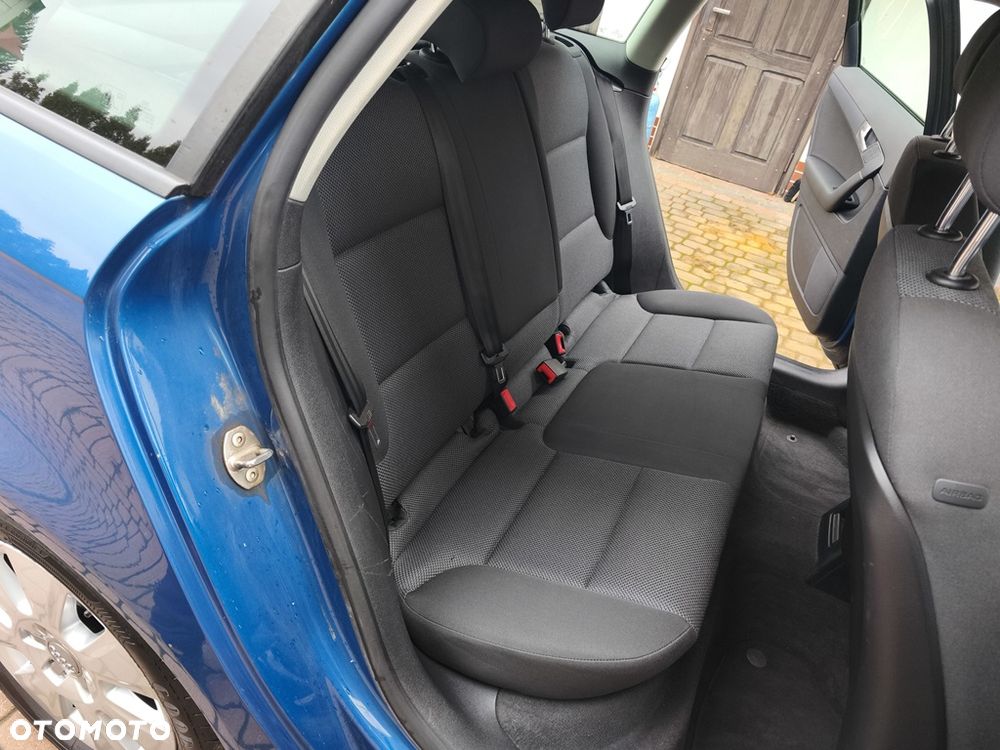 Audi A3 Sportback 1.6 Ambition - 24