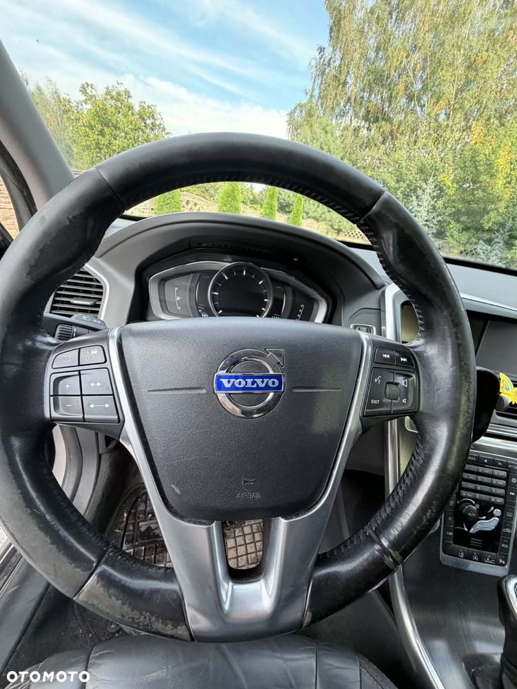 Volvo XC 60 - 8
