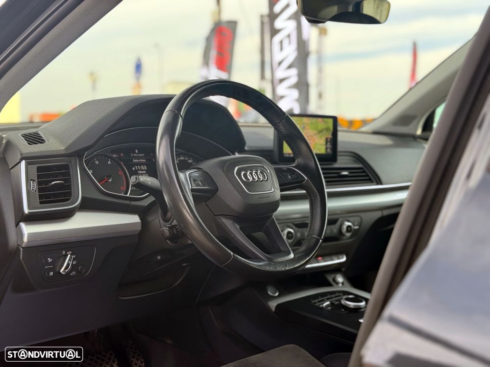 Audi Q5 2.0 TDI quattro Design S-tronic - 6