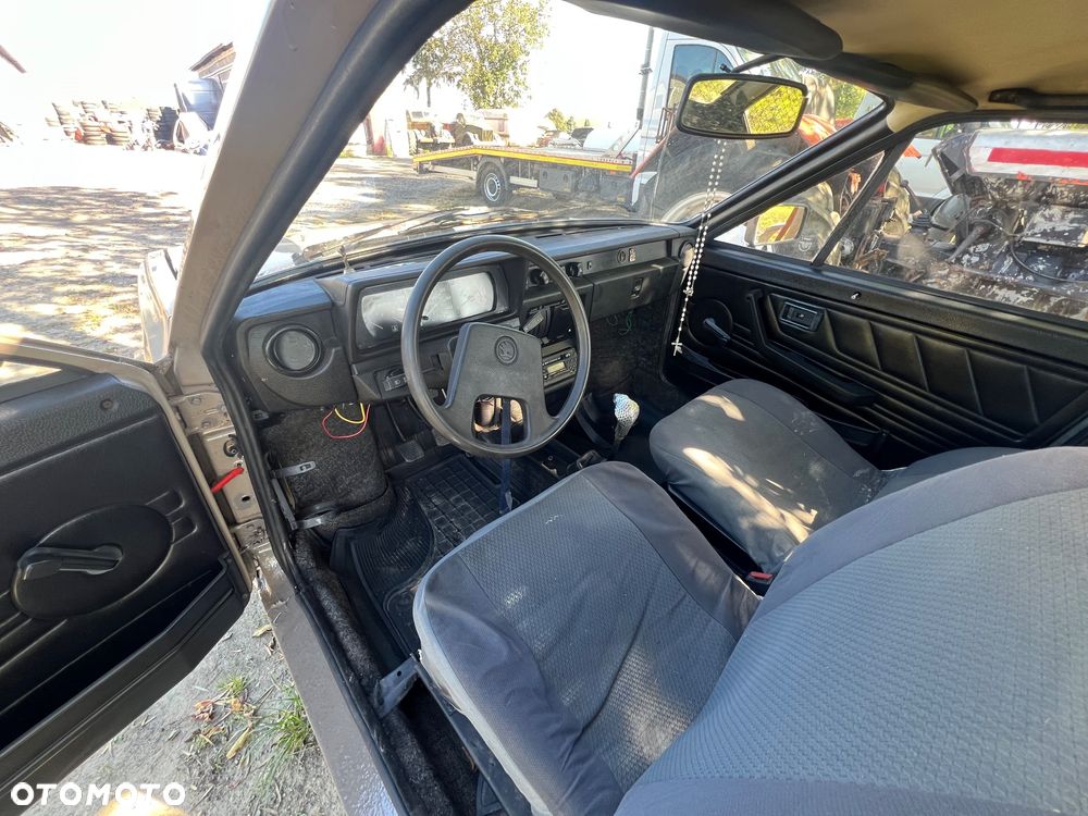 Skoda RAPID - 15
