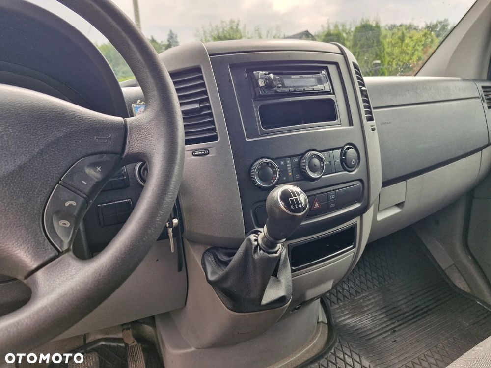Volkswagen CRAFTER - 13