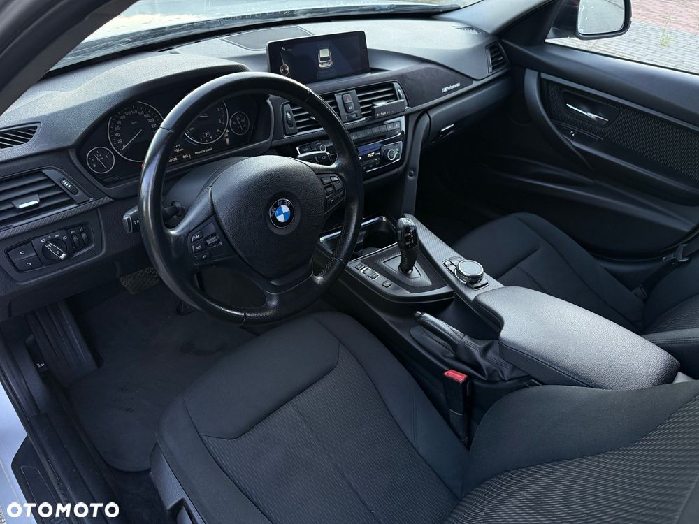 BMW Seria 3 - 10