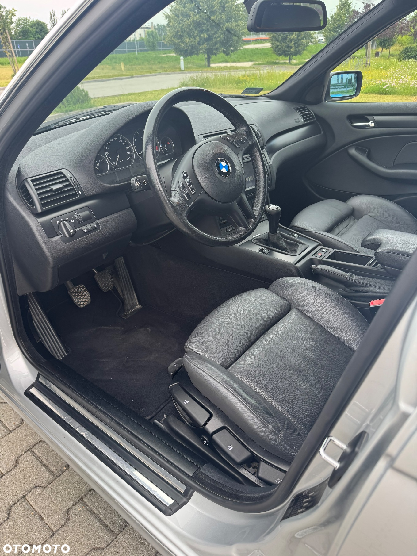 BMW Seria 3 320i - 9