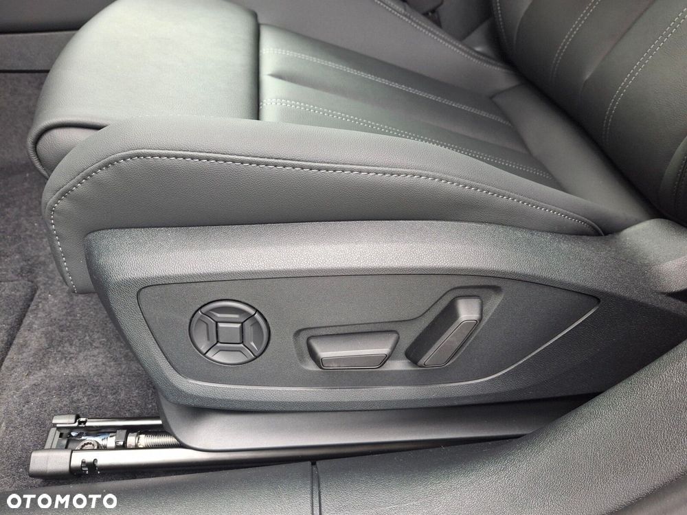 Audi A5 Limousine - 10