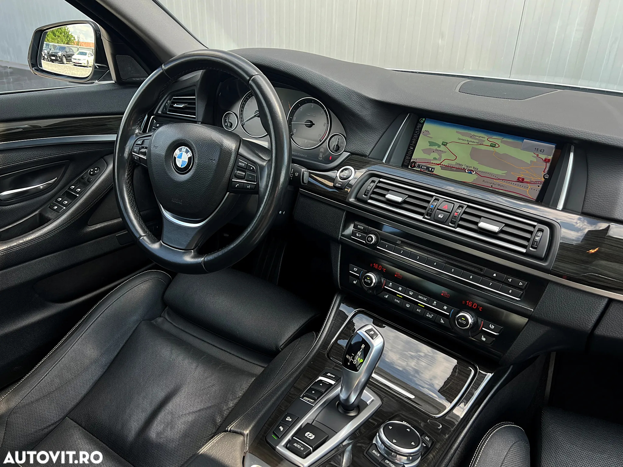 BMW Seria 5 530d xDrive - 8