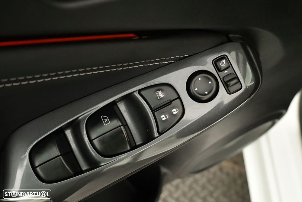 Nissan Juke 1.0 DIG-T Tekna - 20